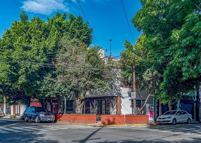 Coyoacán Pensión 4*